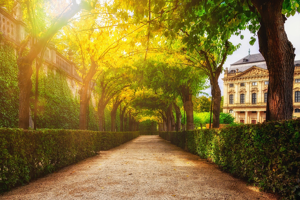 créer une allée de jardin : guide pratique et astuces pour réussir découvrez comment créer un chemin de jardin attractif et fonctionnel pour sublimer votre espace extérieur avec des conseils pratiques et des idées inspirantes.