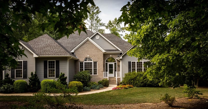 Aménager un jardin attractif pour valoriser un bien immobilier